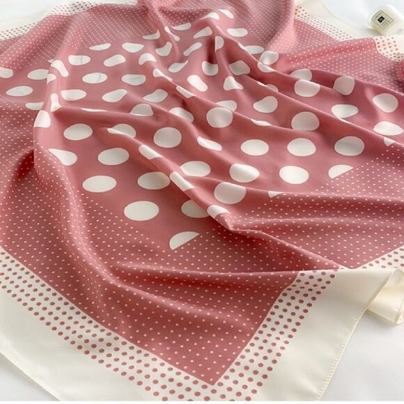 Miss Emily Pink Unique silky scarf - Picture 2 of 3